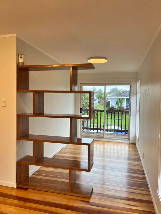 8 Robert Allan Way Pakuranga Heights_3