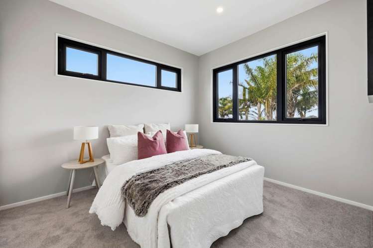 6 Beach Road Te Atatu Peninsula_15