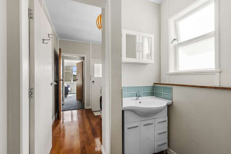 9 Stephen Street Johnsonville_10