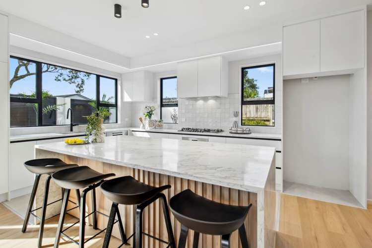 22A Gulf Crest_5