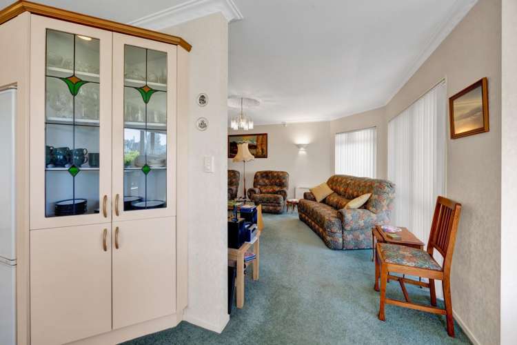 3 Saddle Row Welbourn_32