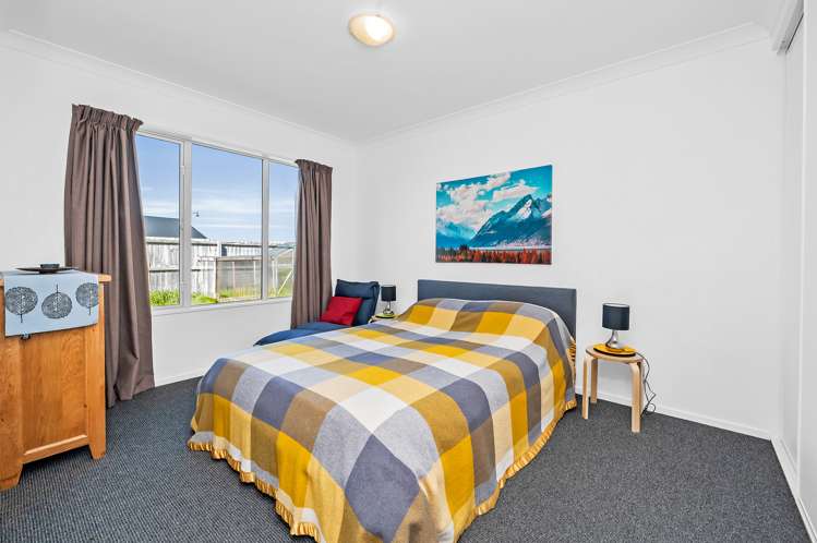 33 School Lane Kirwee_15