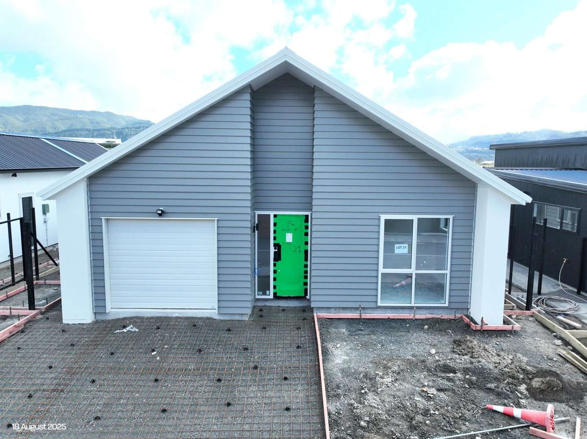 Lot 21 / 46 Silver Knight Street, Back Straight, Wallaceville Estate, Wallaceville_0