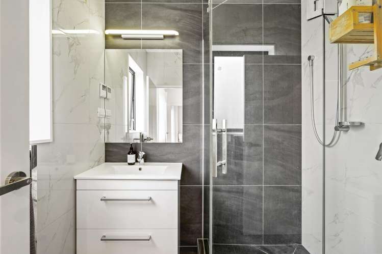 1 Crompton Place Orewa_25