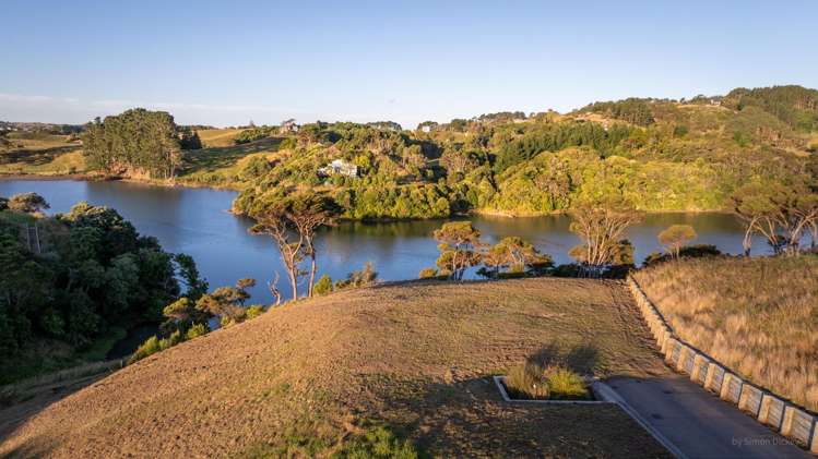 29 Ruruhi Street Raglan_16