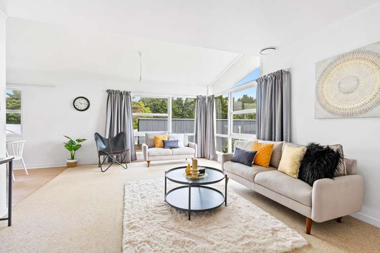 11 Jeeves Place Tikipunga_3