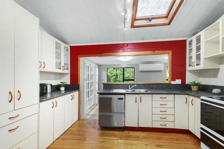 5 South Street Tawa_6