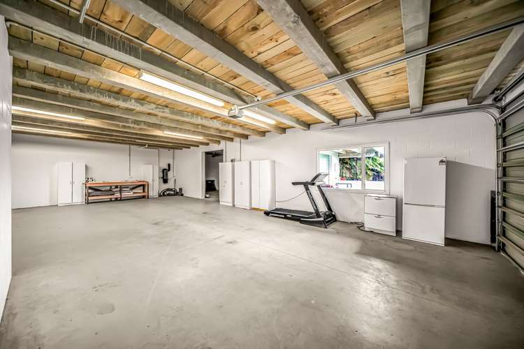 25 Muriwai Drive Manapouri_19