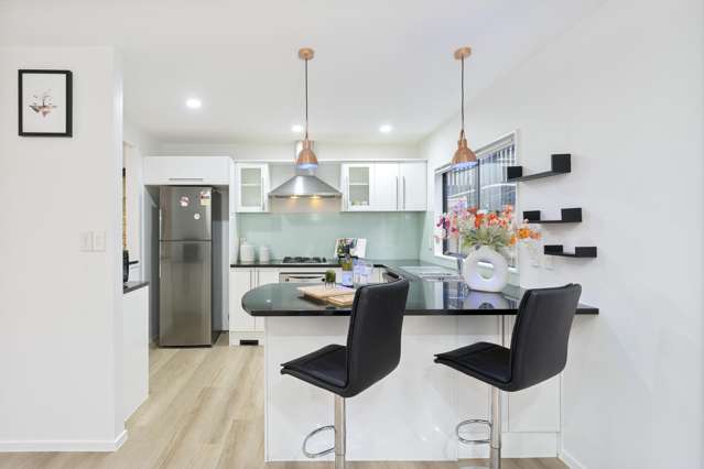 28A Stephen Lysnar Place Hillsborough_2