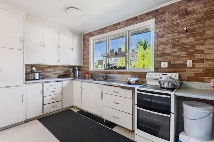 66 Clayton Avenue Otara_4