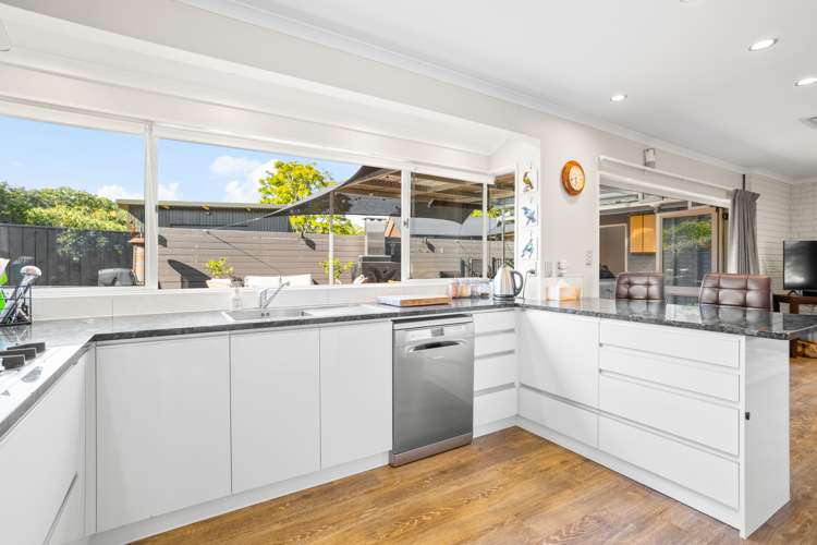 6 Applemoors Way Riverhead_5