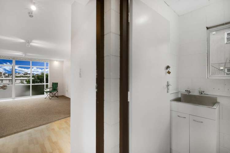 1/17 Esplanade Road Mount Eden_3