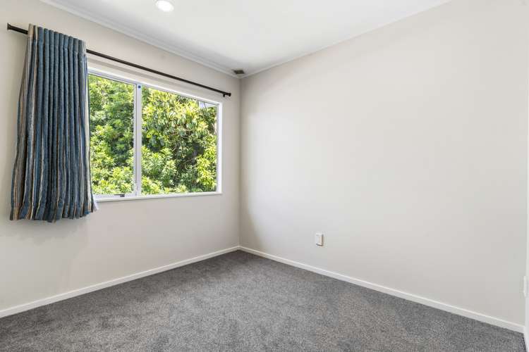 2/30 Bruce Road Glenfield_10