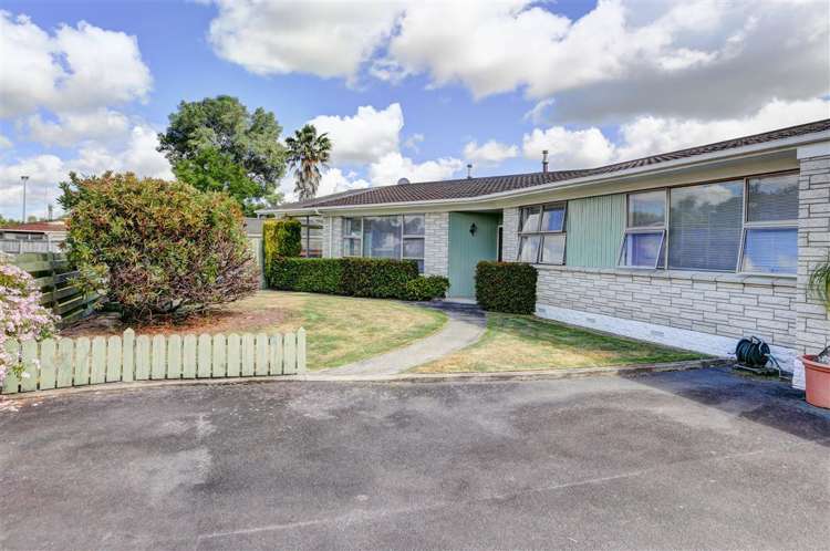 8 Dalgliesh Avenue Forest Lake_13