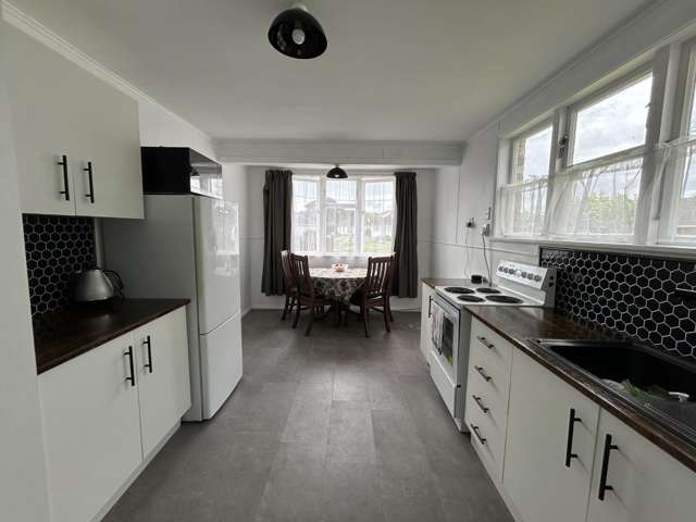 14B Cobham Crescent Huntly_3