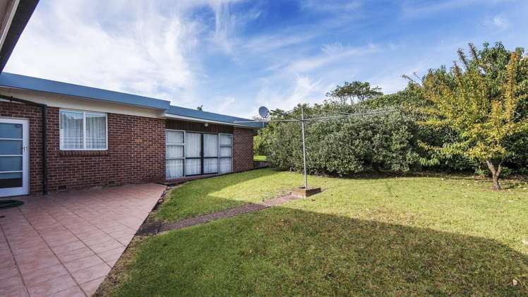276 Te Atatu Road Te Atatu South_1