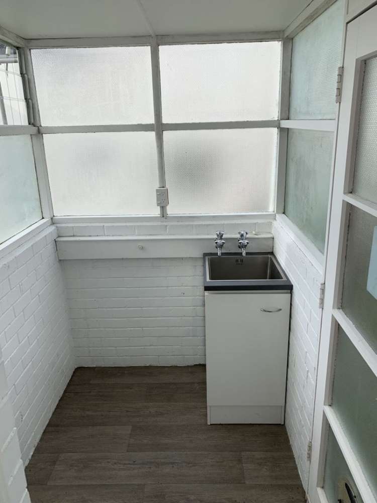 1/5 Whitby Crescent Mairangi Bay_11