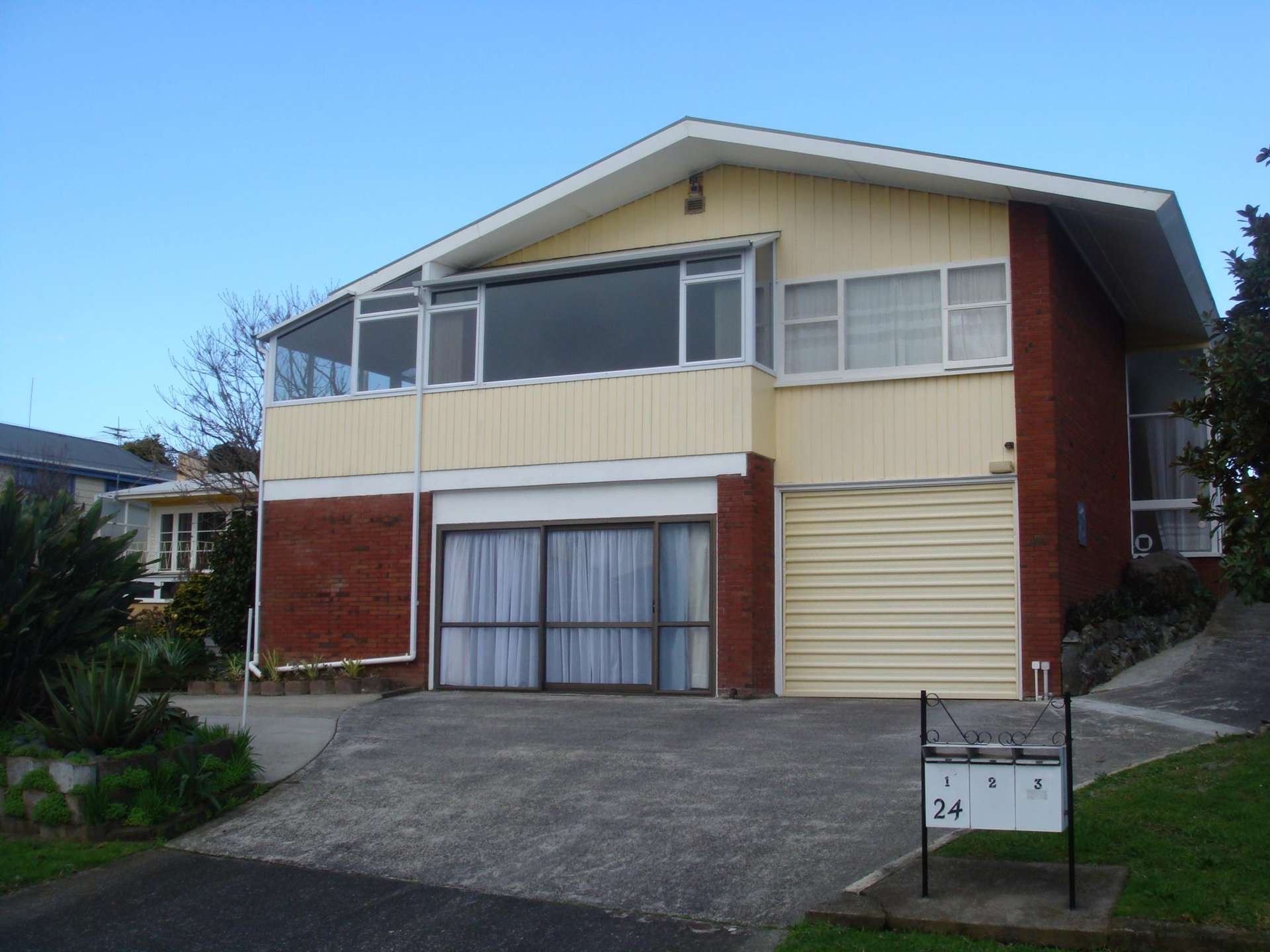 1/24 Grassways Avenue Pakuranga Heights_0