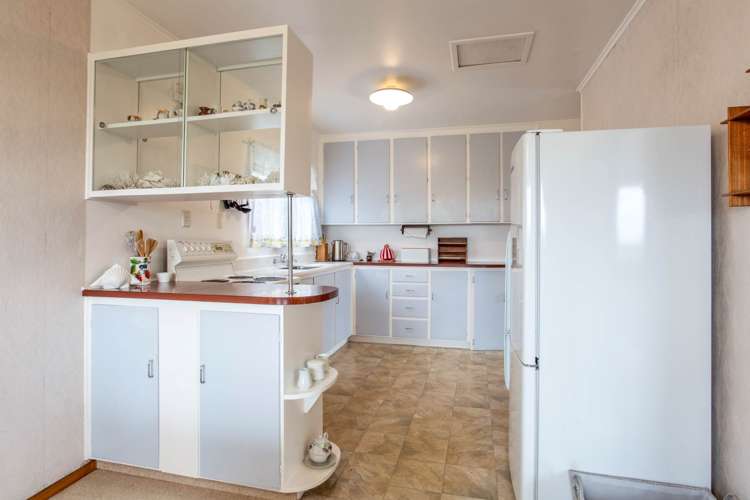 51 Carlisle Road Torbay_10