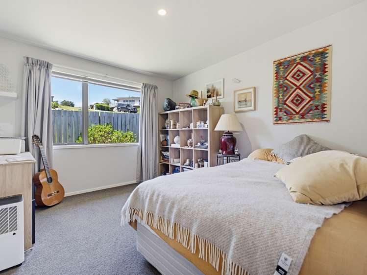 43 Dudley Crescent Cable Bay_14