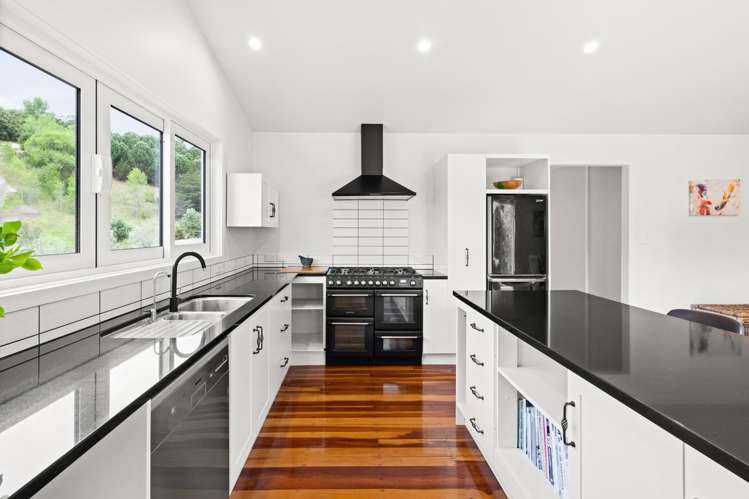 1300 Waimarama Road 2330_6
