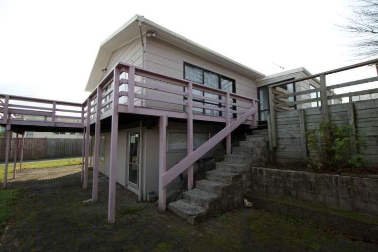 1/20 Karamu Street Taupo_12