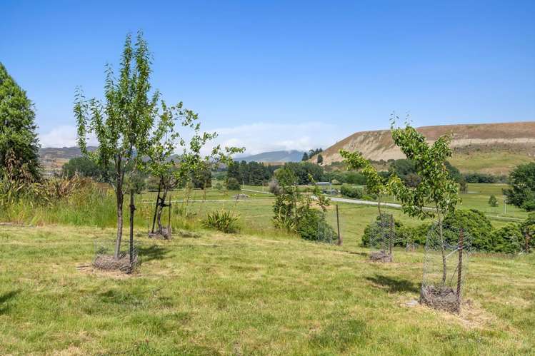 Cnr Ruffell and Ardgour Valley Roads Tarras_5