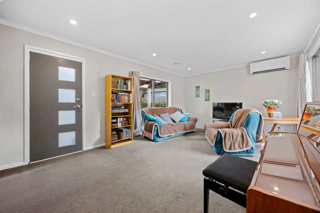 13 Tuakana Street Point England_4