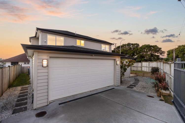 1 Barrys Road Glendene_24