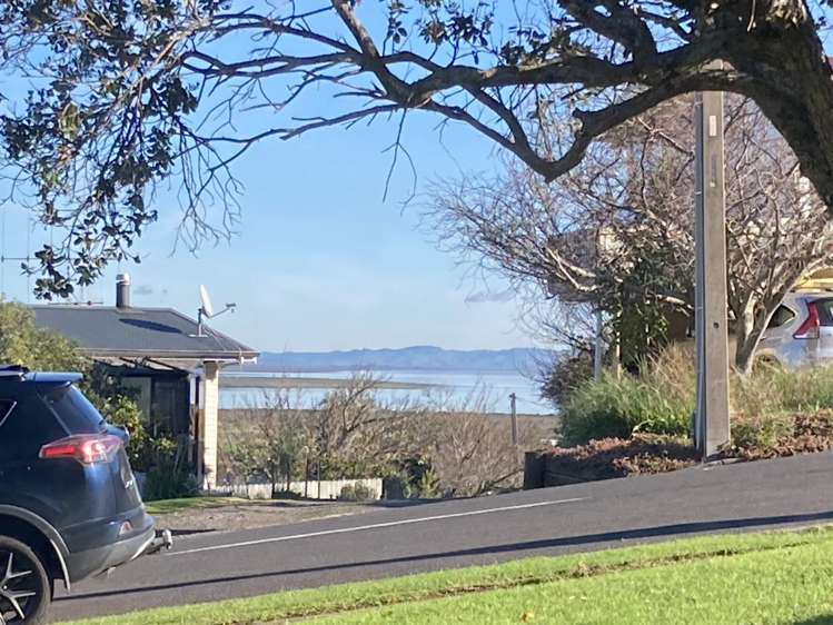 138 Brunton Crescent Thames_1