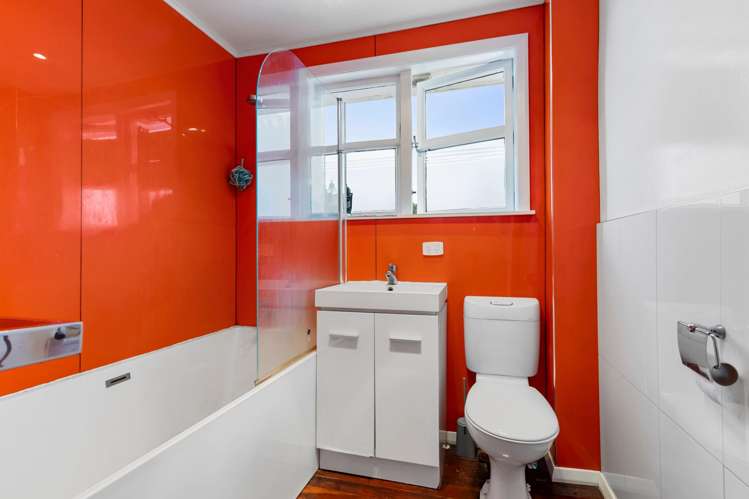 44 Castledine Crescent Glen Innes_12