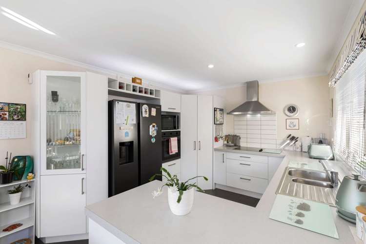 17 Cresta Drive Katikati_2