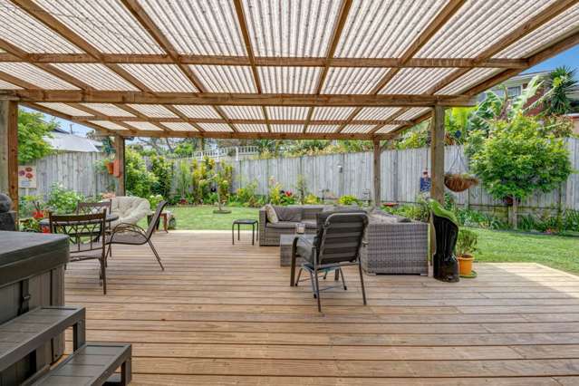 22 Downer Street Helensville_1