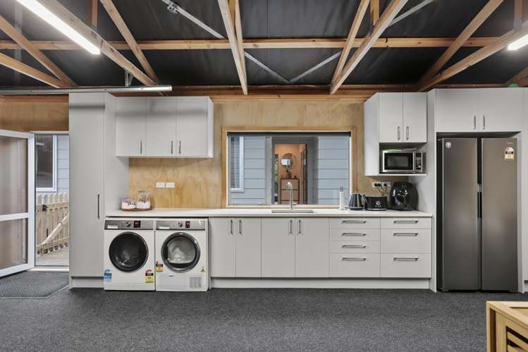 21 Leo Street Glen Eden_15