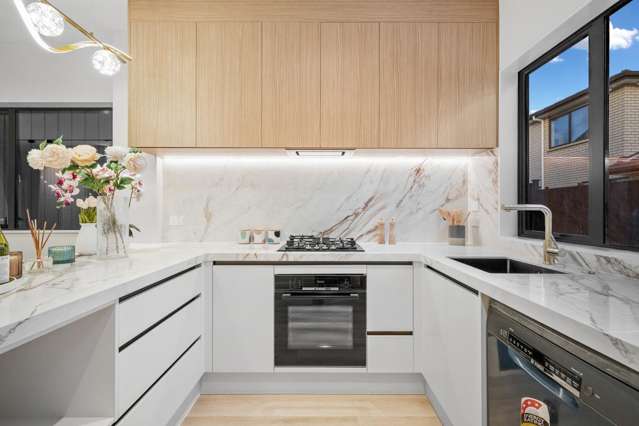 2/12 Maunu Road Papatoetoe_3