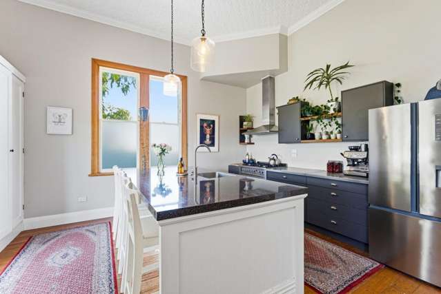 12 Campbell Street 1235_1