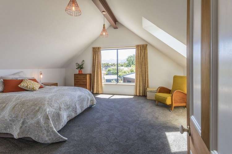 9 Hunt Place Albert Town_10