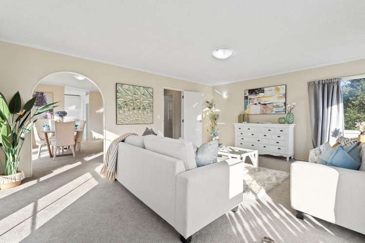 2/2/3 Ronald Macken Place_5