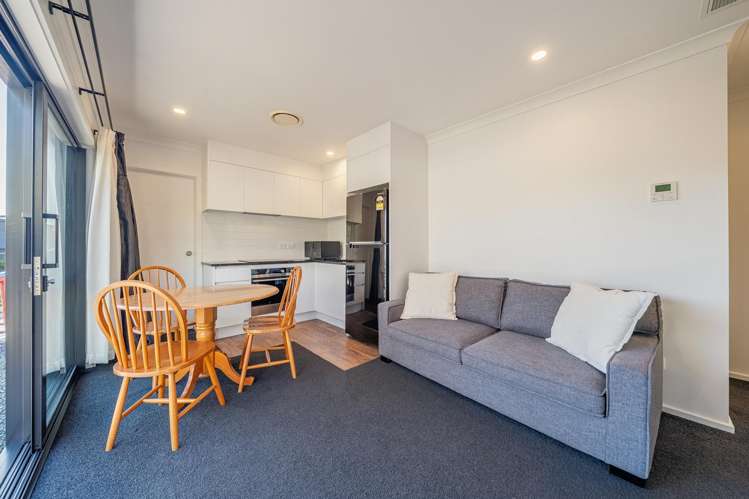 111 Queen Charlotte Drive Aotea_21