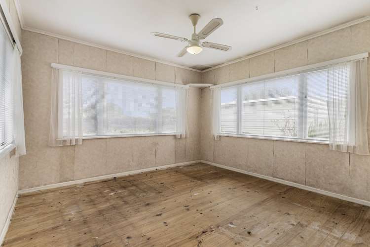 206 Sturges Road Henderson_13