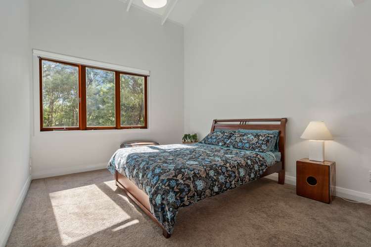 149h Glengarry Road Glen Eden_10