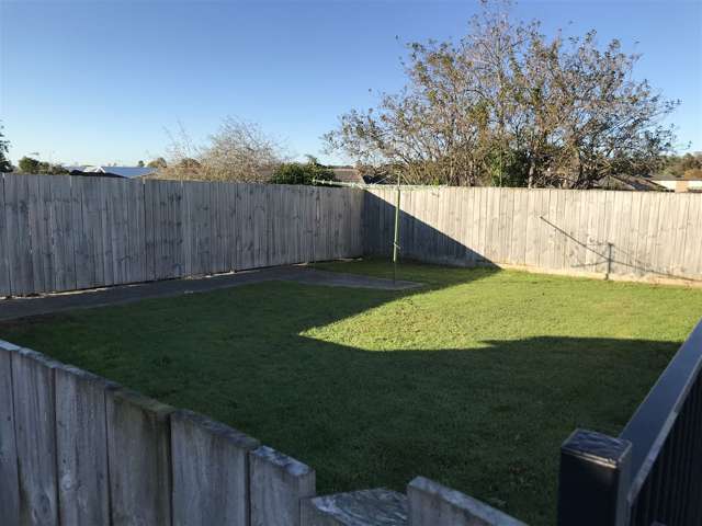 16 Russell Avenue Pukekohe_2