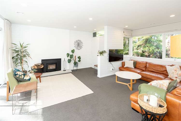 24 Tudor Crescent Chedworth_8