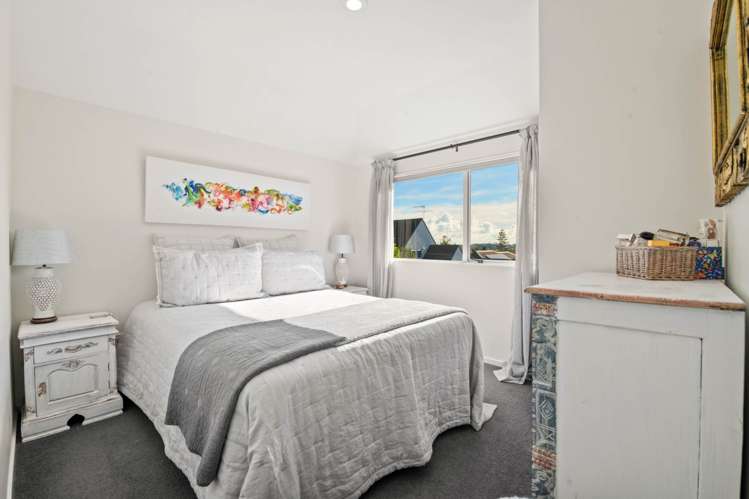 1/98 St Johns Road St Johns_23