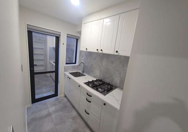 14 Taketonga Road Flat Bush_1