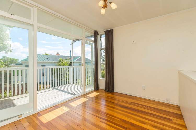  A/241 Jervois Road Herne Bay_1