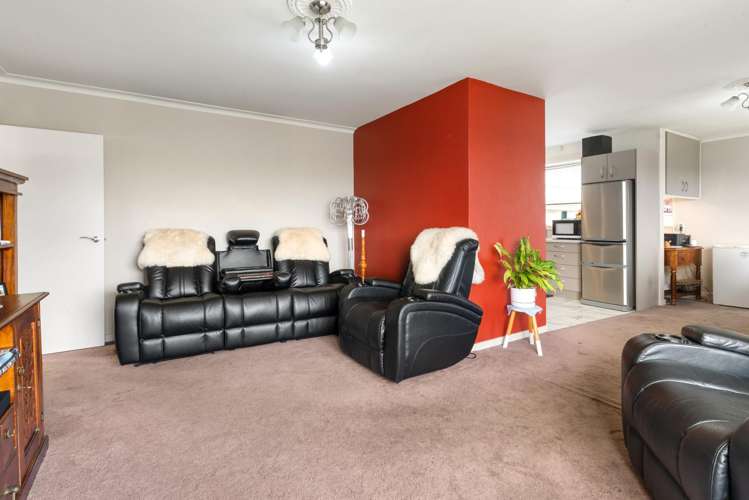 2 Otaki Street_4