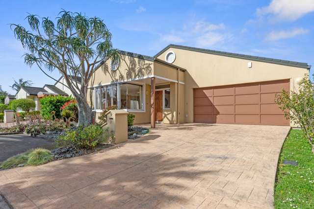 7 Huntaway Lane Te Atatu Peninsula_1