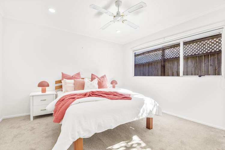 49 Swann Beach Road Stanmore Bay_11
