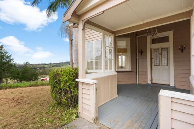 69 Young Access Dairy Flat_1